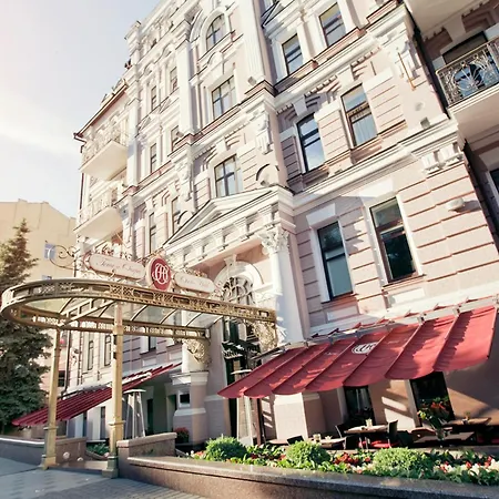 Opera - The Leading Of The World 5* Kiev