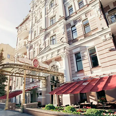 Opera - The Leading Of The World 5*