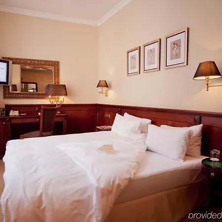Opera - The Leading Of The World Hotel