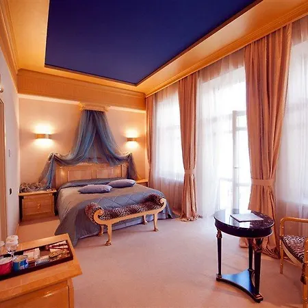 Hotel Opera - The Leading Of The World 5*