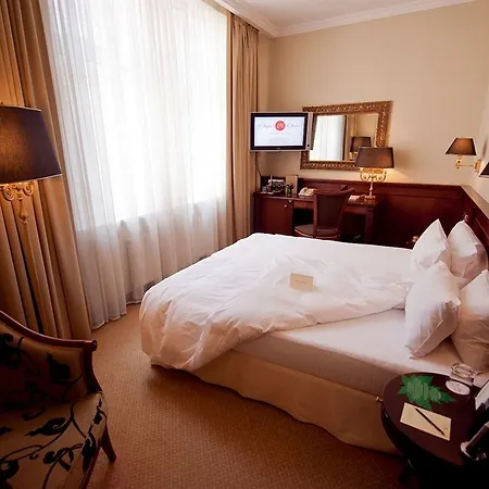 Hotel Opera - The Leading Of The World 5*